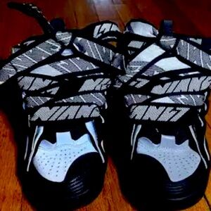 Really don’t want these anymore they where over hyped shoes are